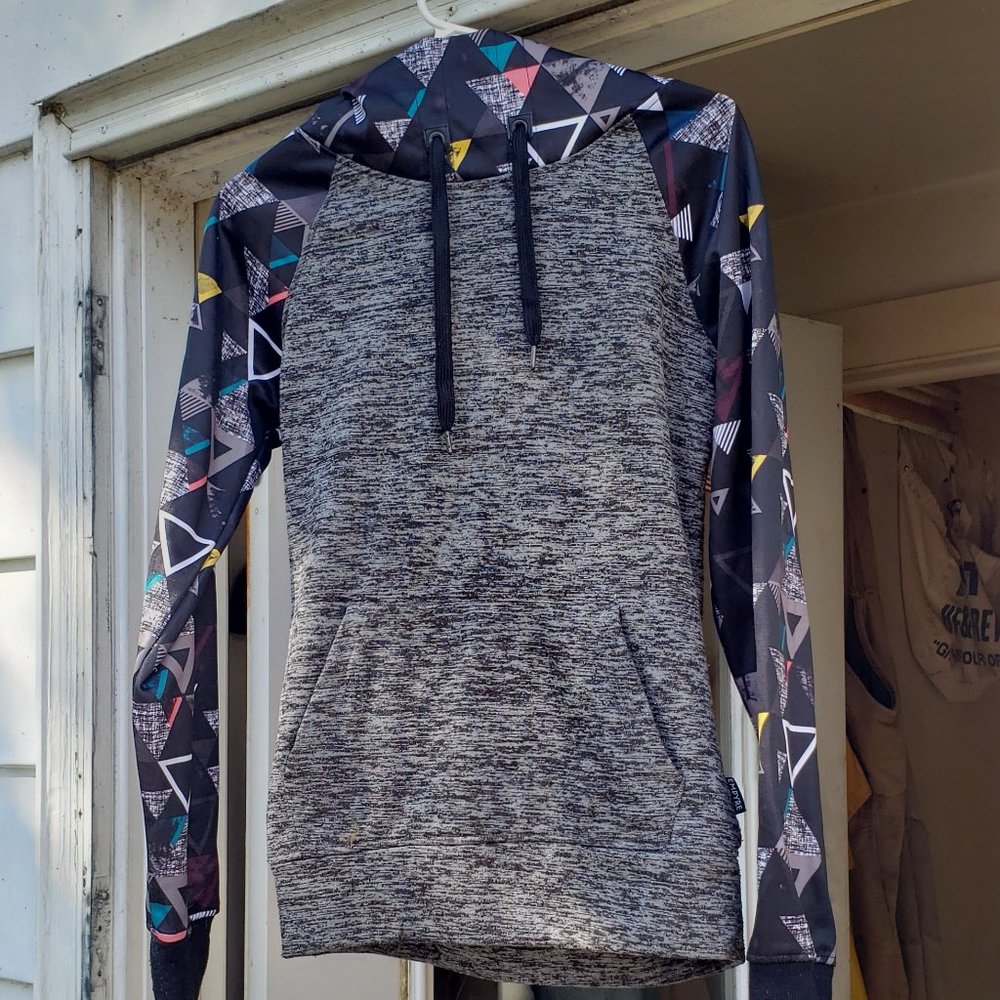 Empyre Sweater